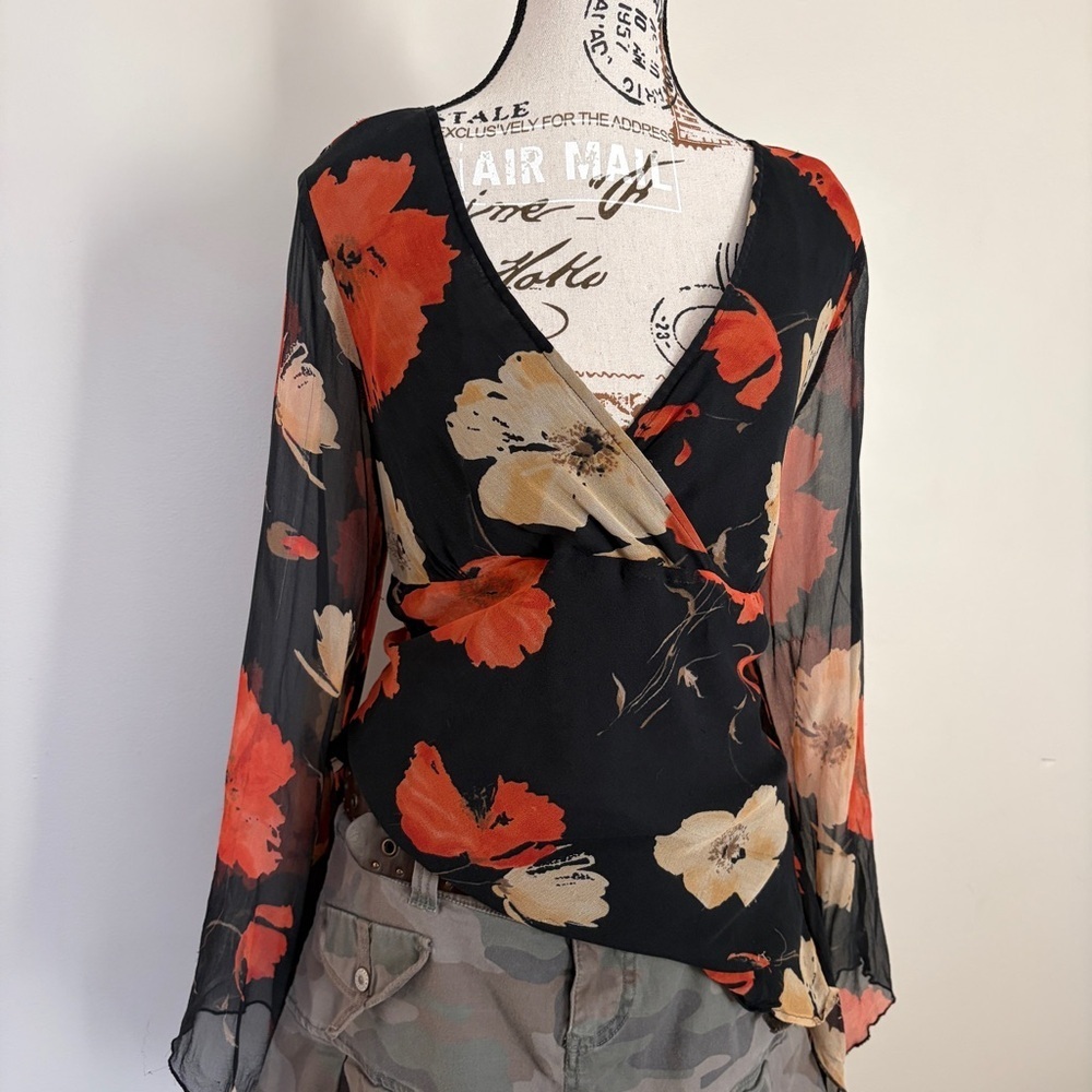 Vintage 100% silk black floral whimsigoth mesh long sleeve top - Picture 3 of 12